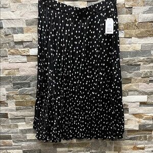 NEW Elegant Black and White Polka Dot A-Line Skirt